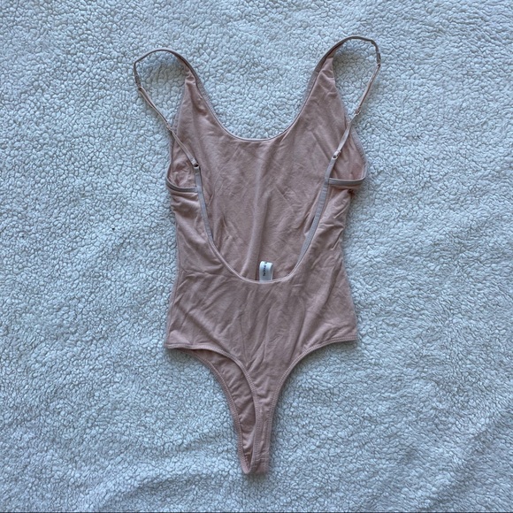Babaton (aritzia) low back body suit - Picture 2 of 6